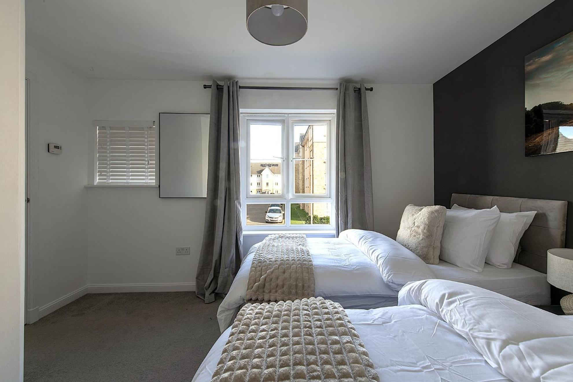 Appartement Luxury 4 Bedroom Townhouse With Free Parking