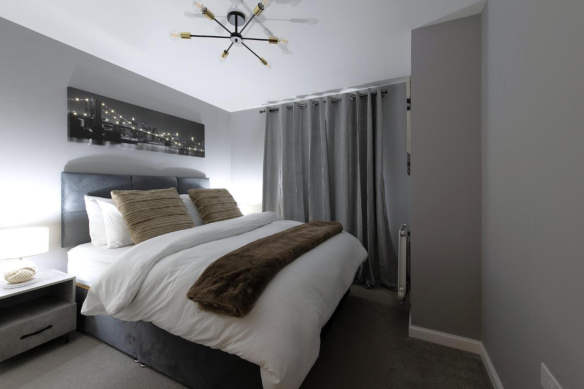Luxury 4 Bedroom Townhouse With Free Parking Édimbourg